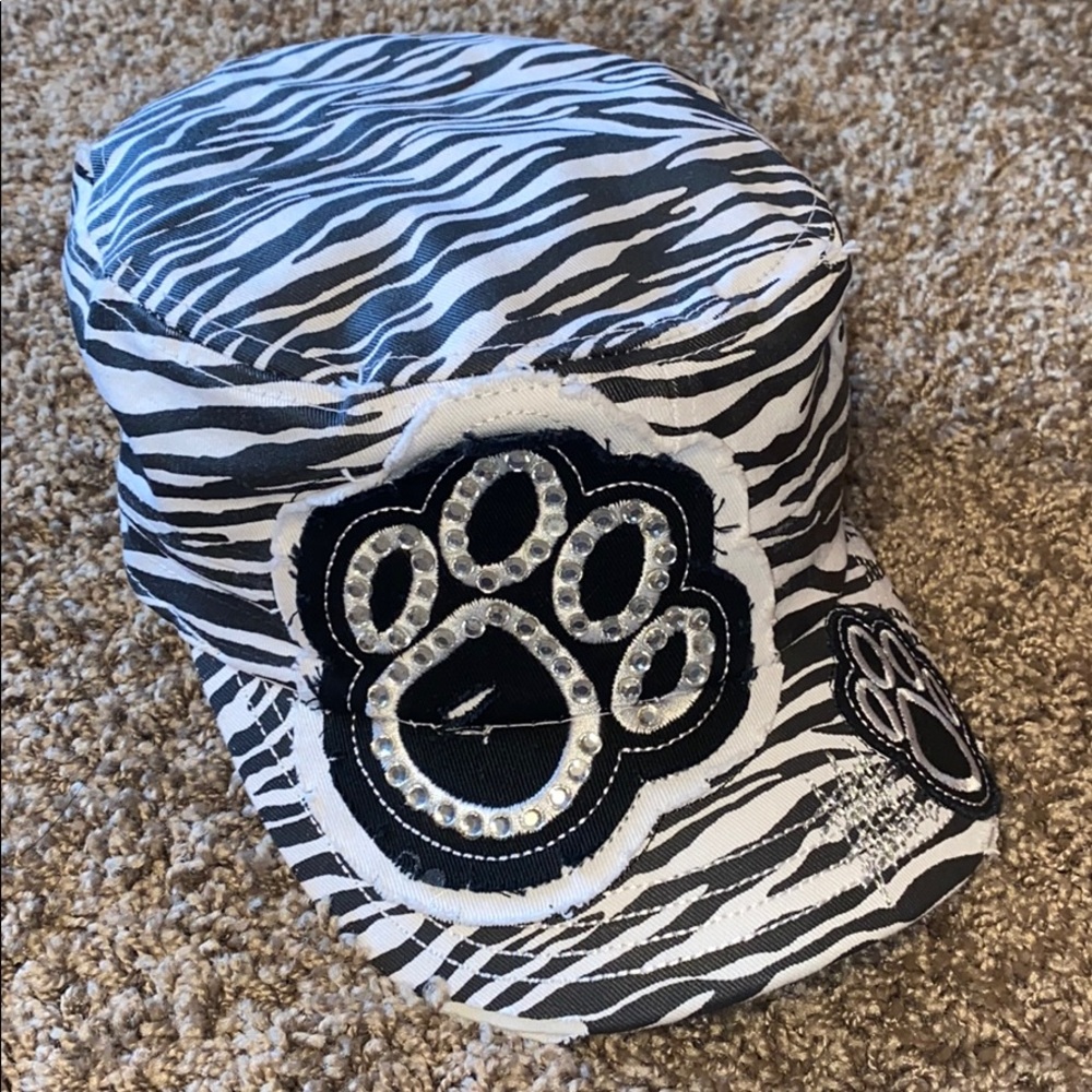 Paw print Zebra Stripe Glitter hat